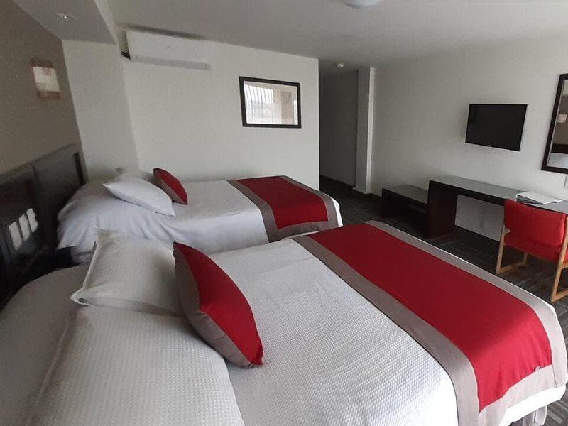 Ramada Plaza By Wyndham Hotel León