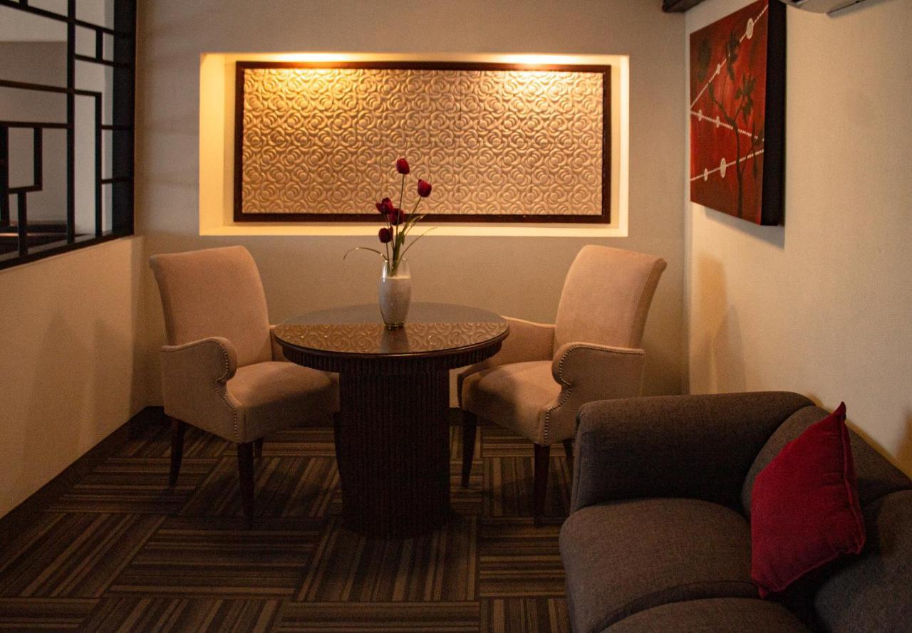 Hotel Ramada Plaza By Wyndham 4*