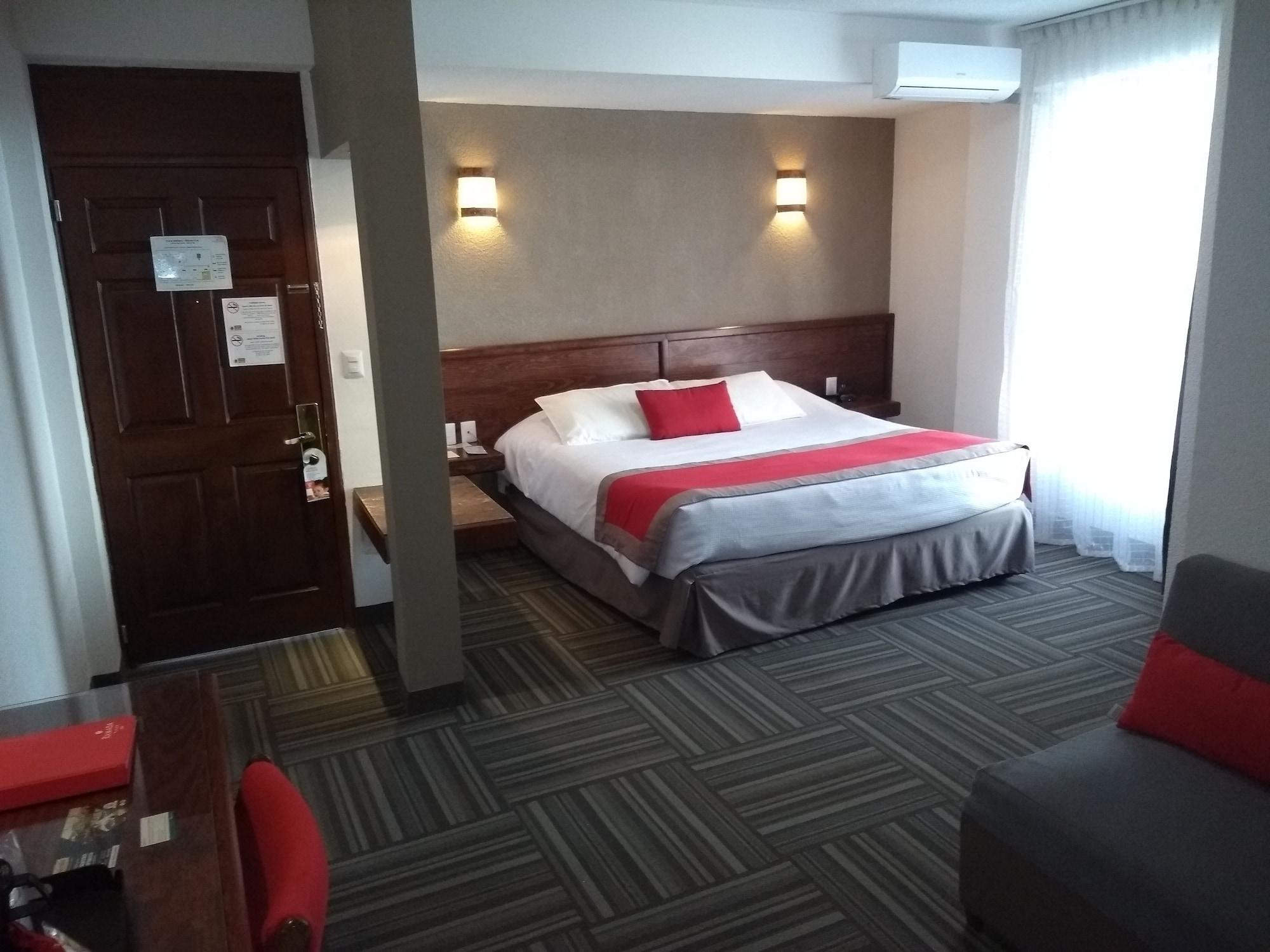 Ramada Plaza By Wyndham Hotel 4*