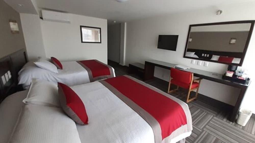Ramada Plaza By Wyndham 4*