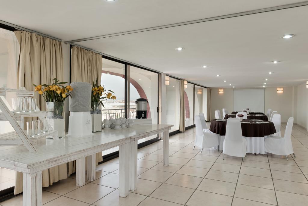 Hotel Ramada Plaza By Wyndham 4*