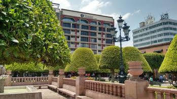 Hotel Ramada Plaza By Wyndham 4*