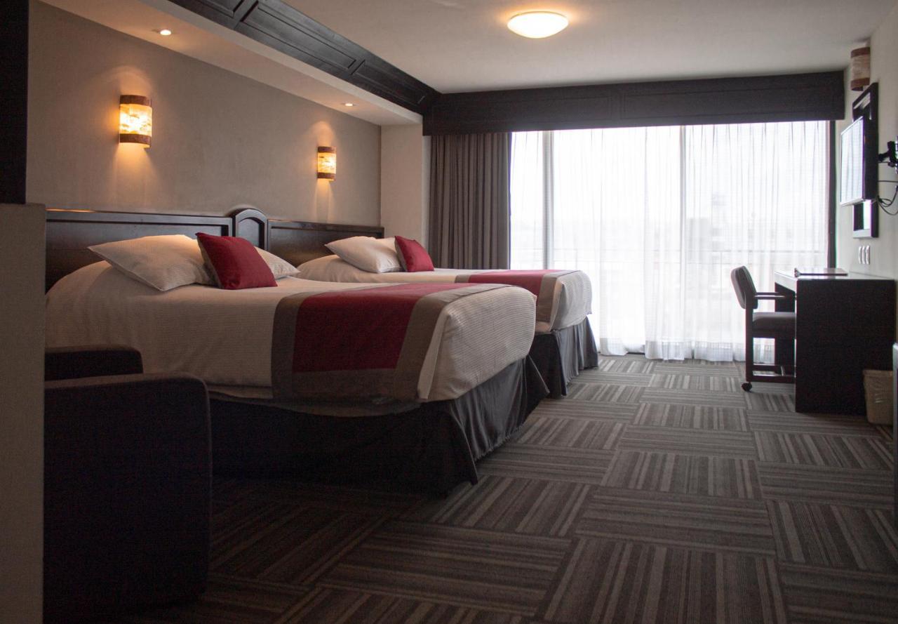 Hotel Ramada Plaza By Wyndham 4*