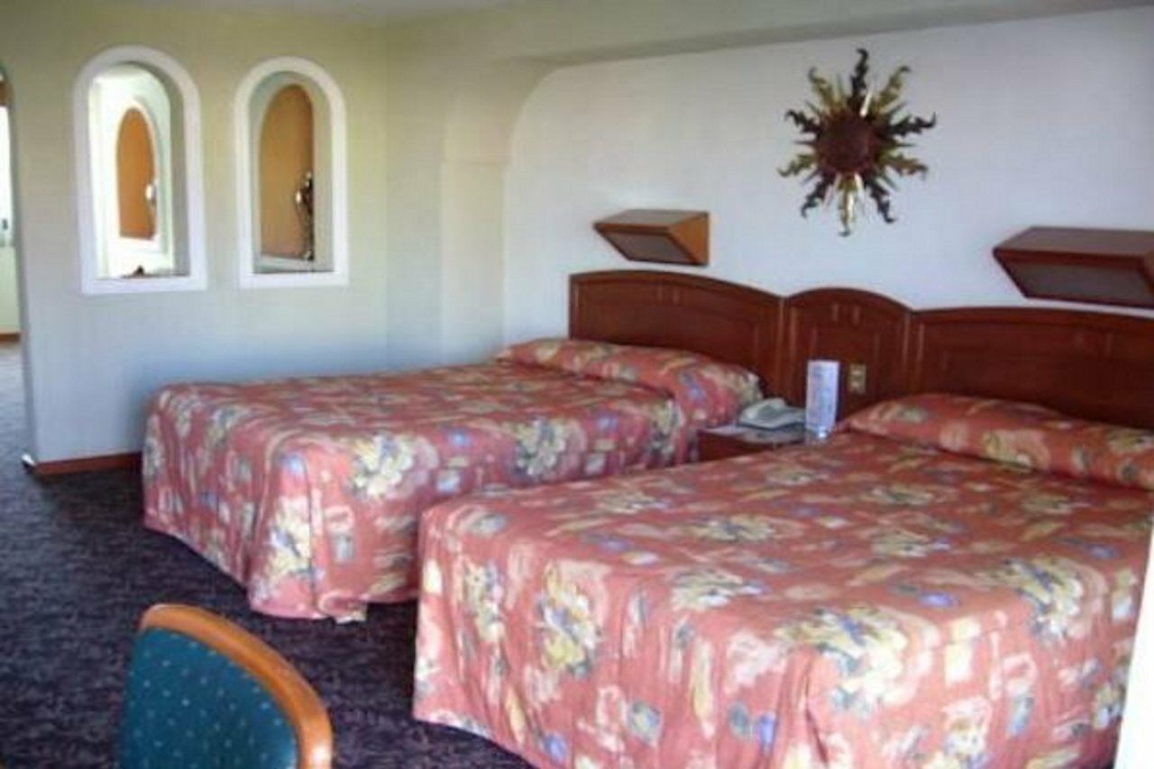 Ramada Plaza By Wyndham